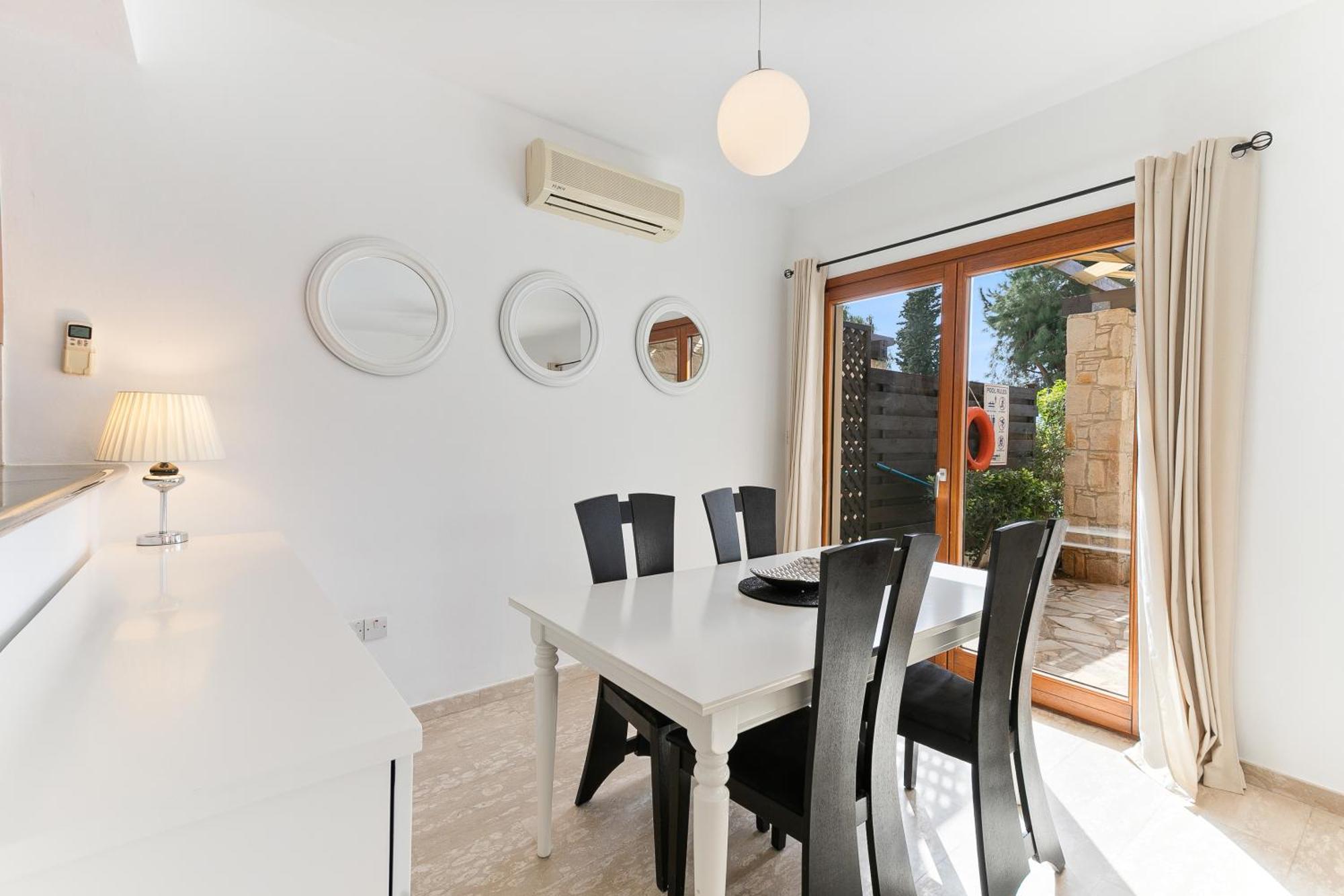 2 Bedroom Villa Destu With Private Pool And Golf Views, Aphrodite Hills Resort 코우클리아 외부 사진